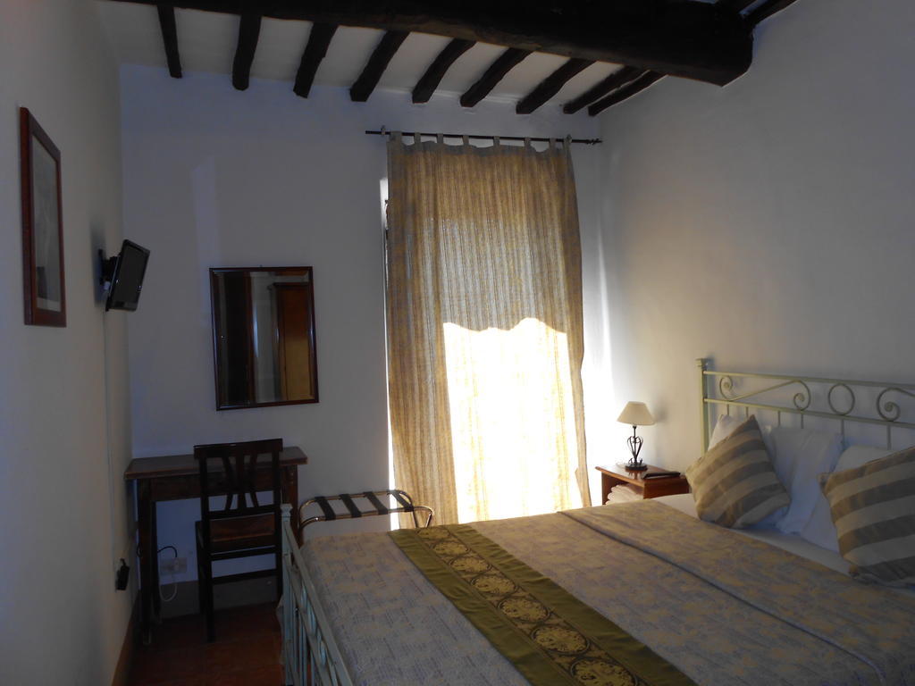 באנורג'יו Civita B&B חדר תמונה